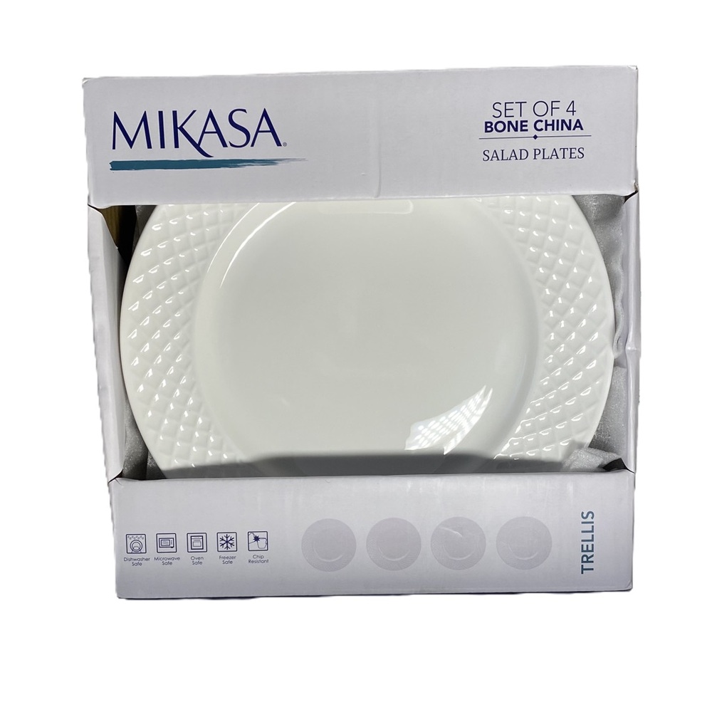 Mikasa TRELLIS Set of 4 White Bone China Salad Plates